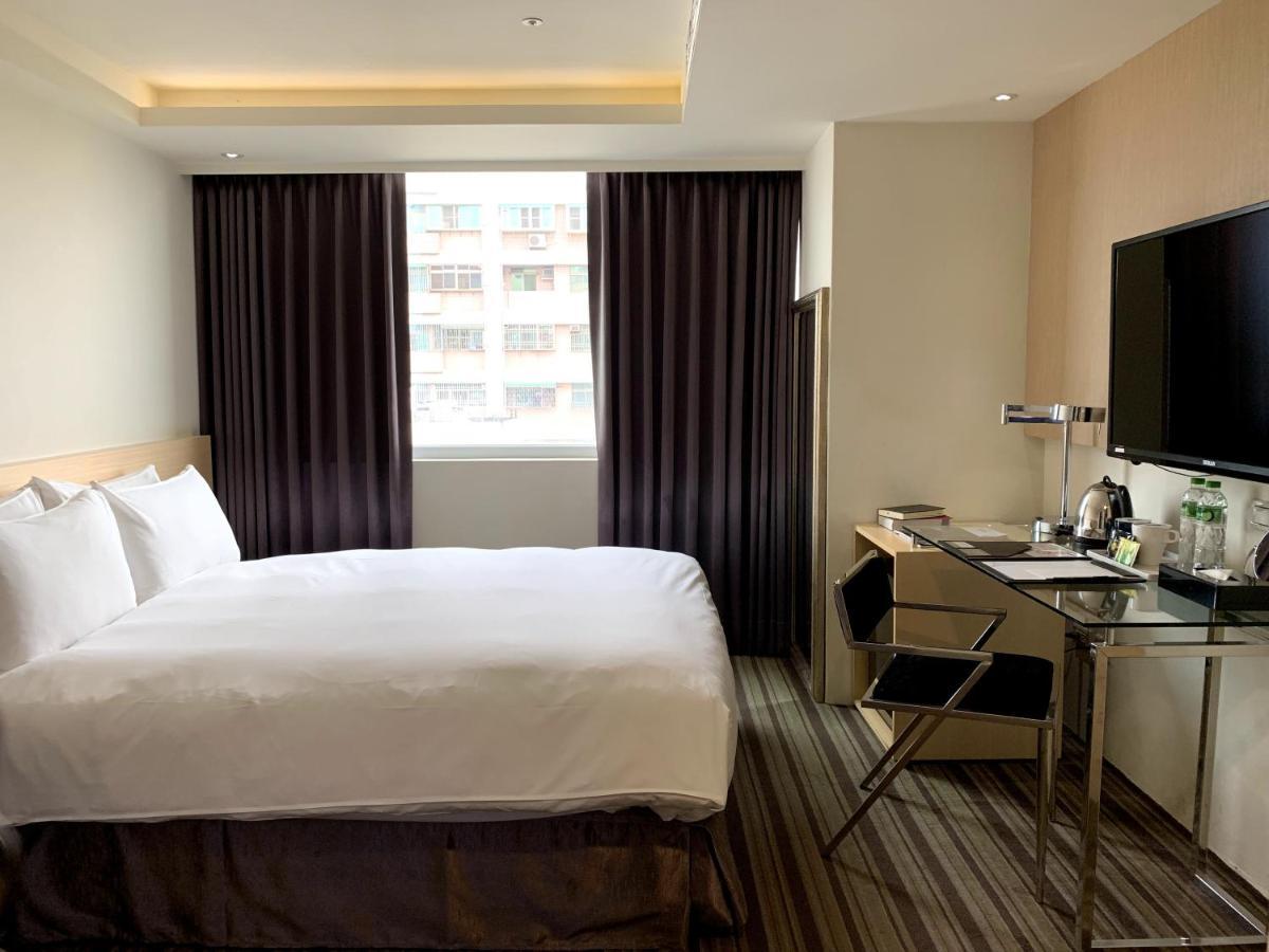De Reve Express Hotel Chiayi City Exterior foto