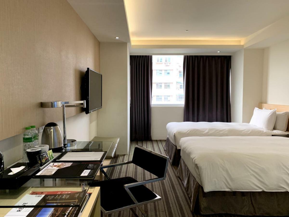 De Reve Express Hotel Chiayi City Exterior foto
